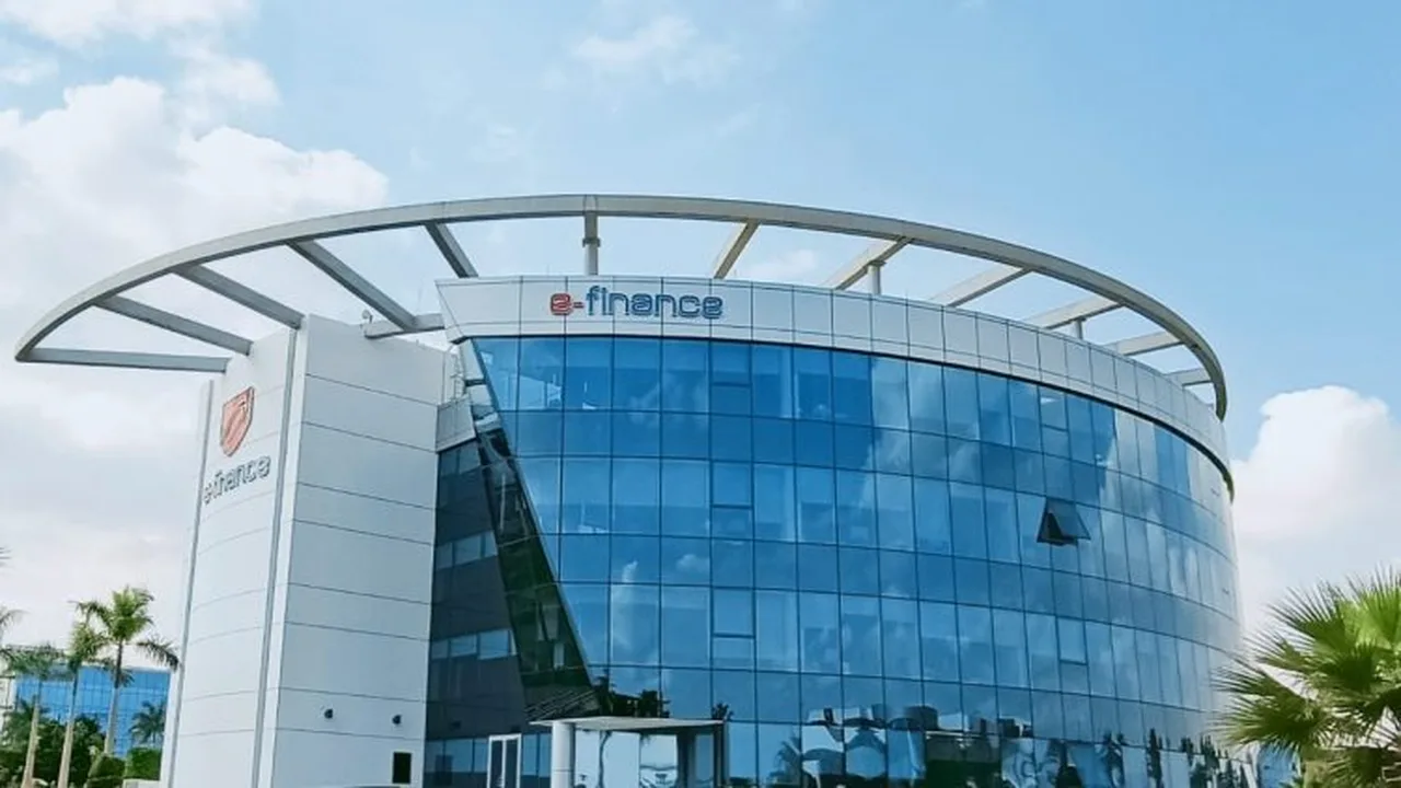 سهم «إي فاينانس» يسجل نشاطاً استثنائياً ويقفز بنسبة 12.5% في بورصة مصر